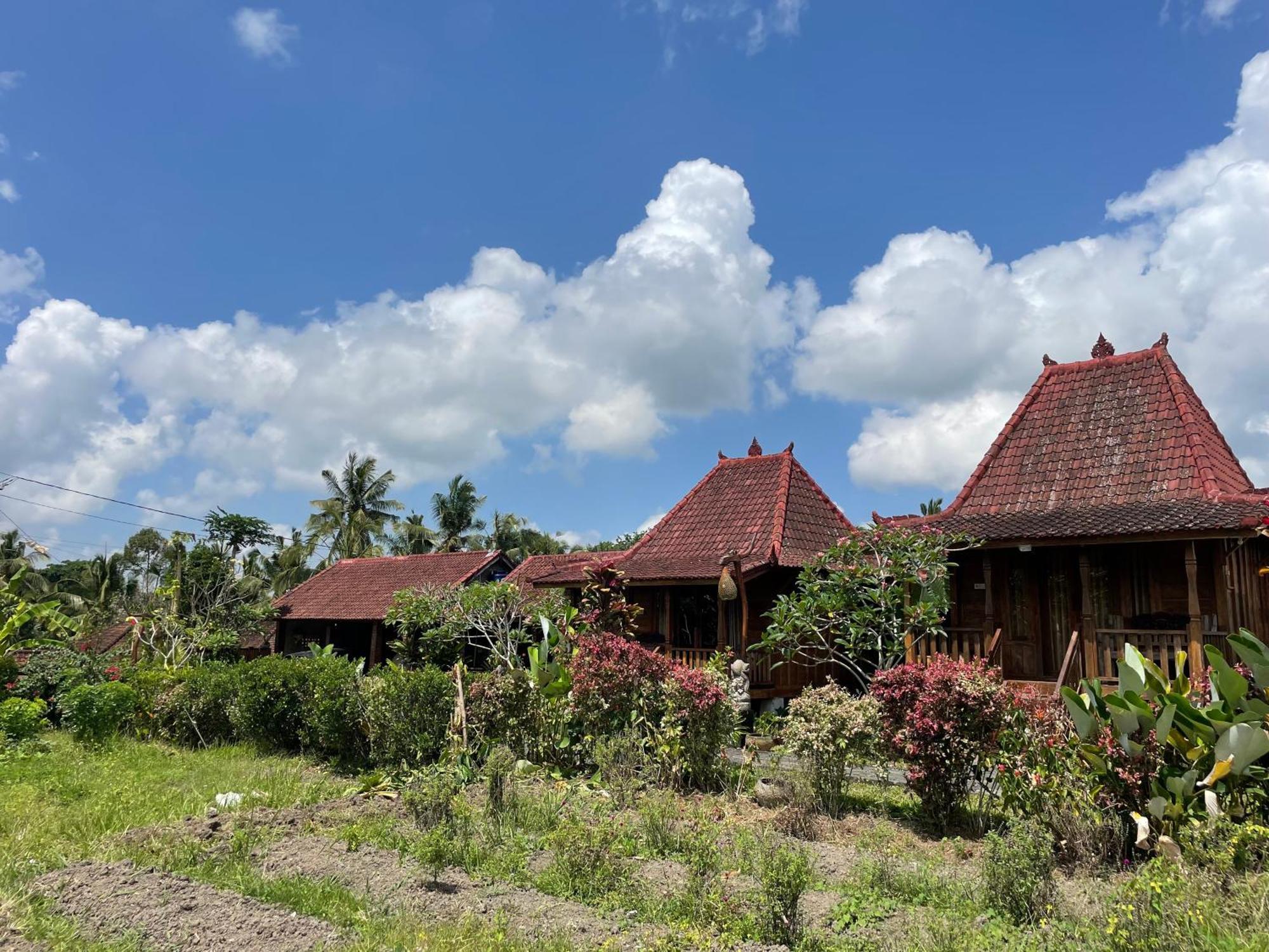 Sirya Farm House Meliling Exterior foto