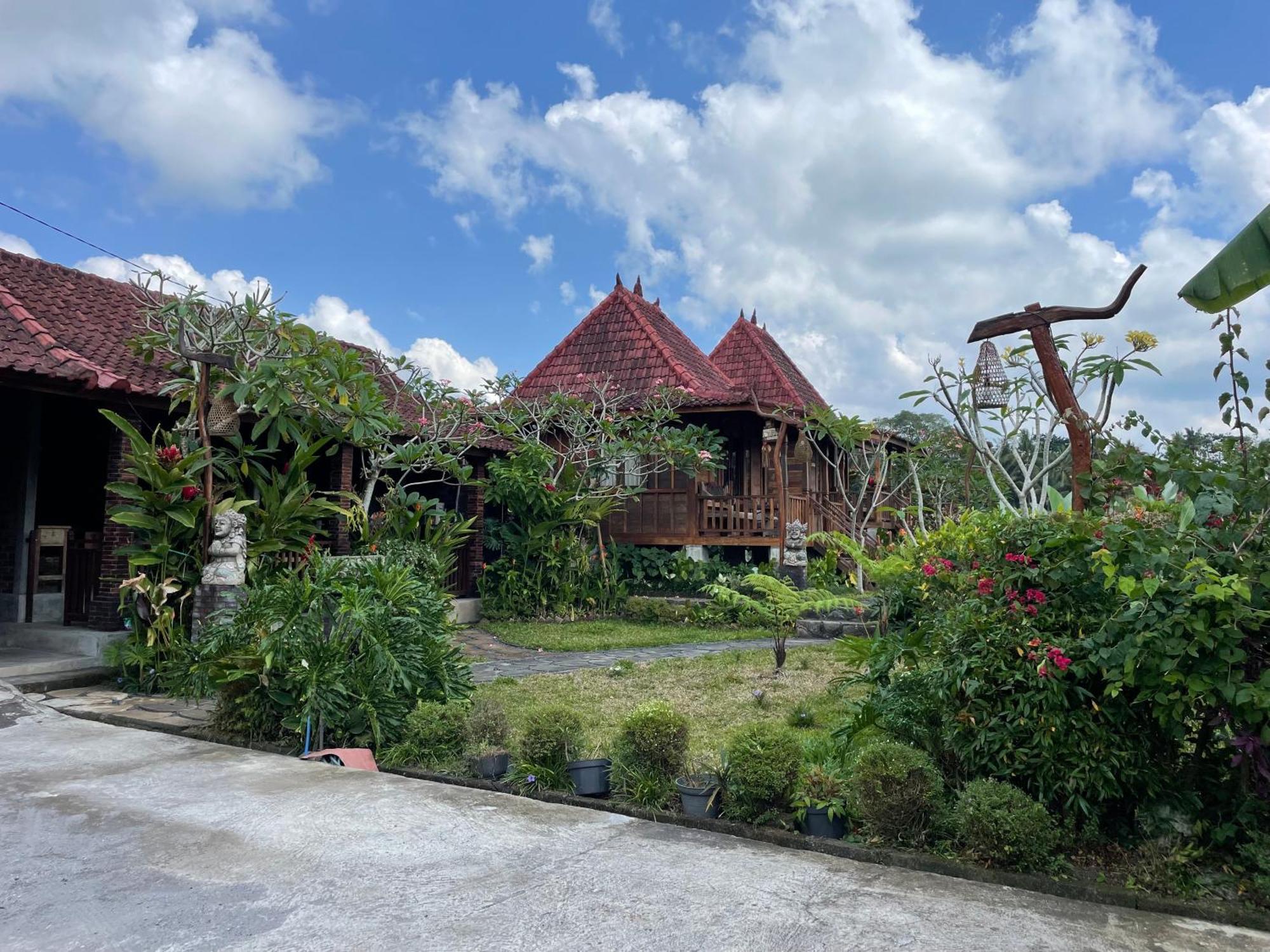 Sirya Farm House Meliling Exterior foto
