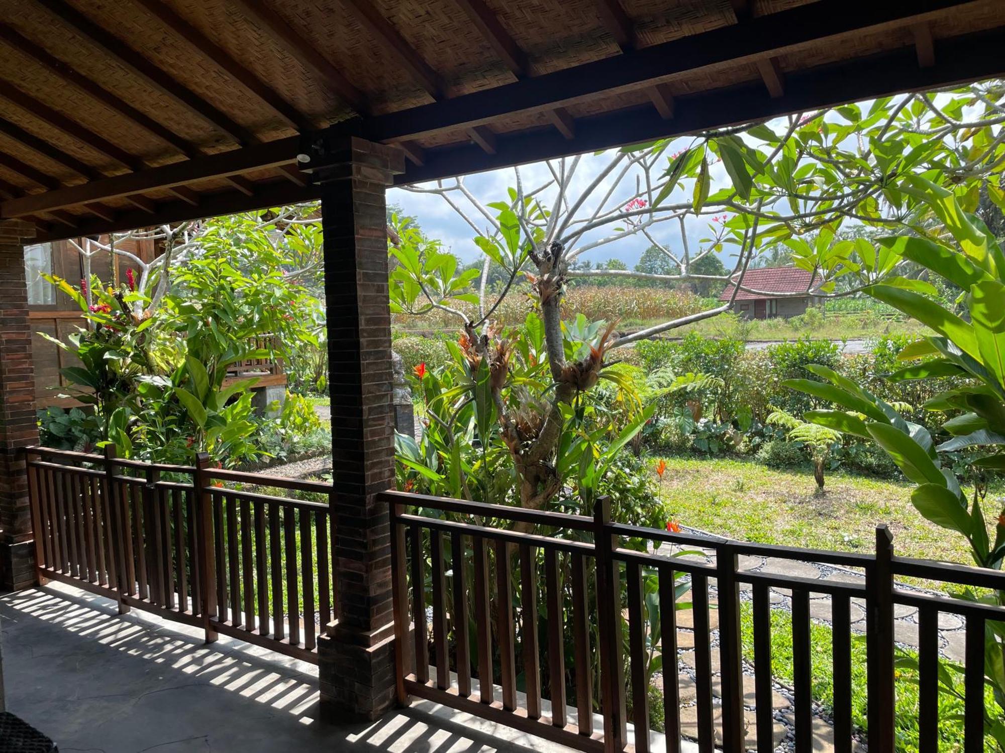 Sirya Farm House Meliling Exterior foto